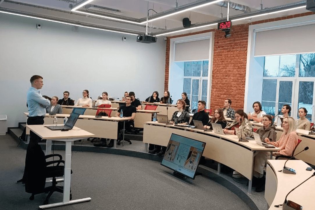 Открытые инновации в России: студенты Высшей школы бизнеса НИУ ВШЭ обсудили кейс МТС